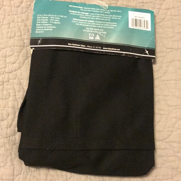 Apron - Picture 2 of 2